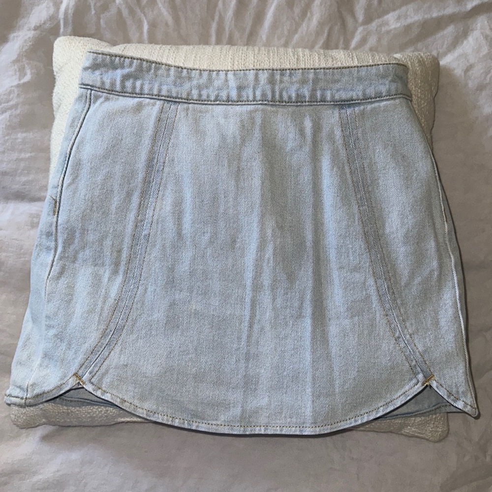 Light jean skirt